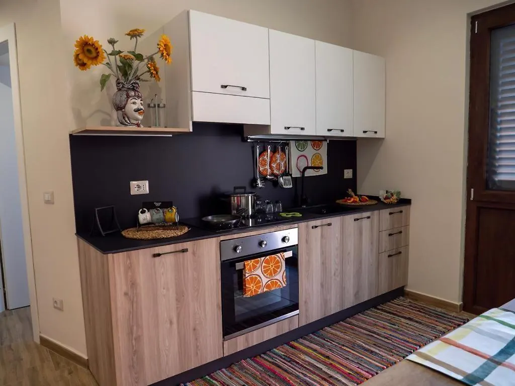 Sicilia Bedda - B&B - Rooms - Apartments Santo Stefano di Camastra